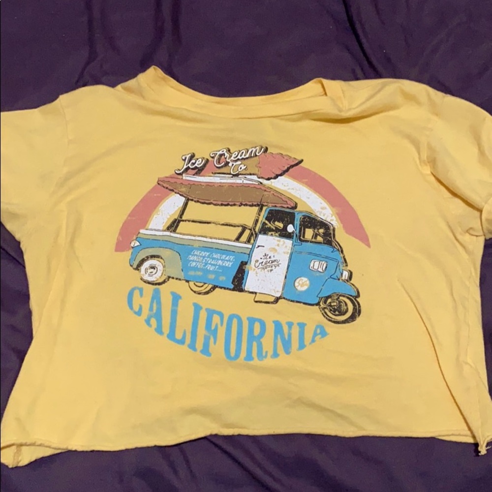 Very cropped vintage tee. Worn Once.